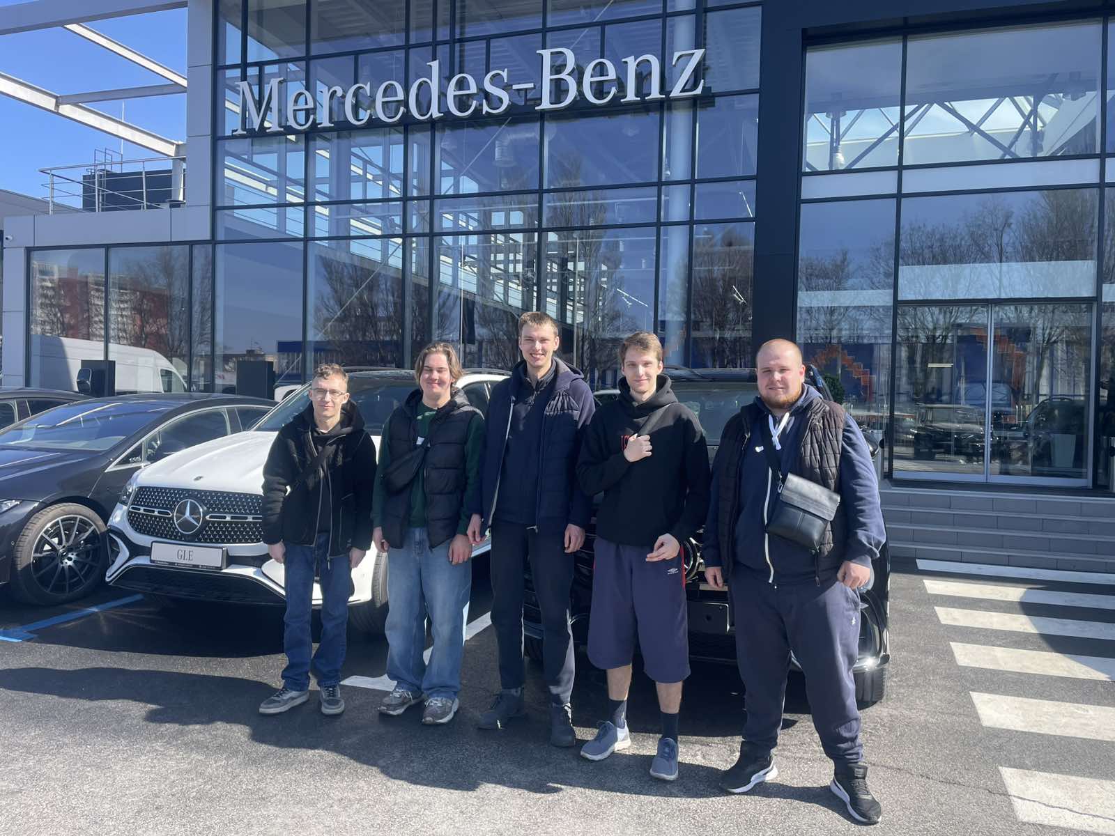 Екскурсія компанію 'Mercedes-Benz Дніпро-Авто'