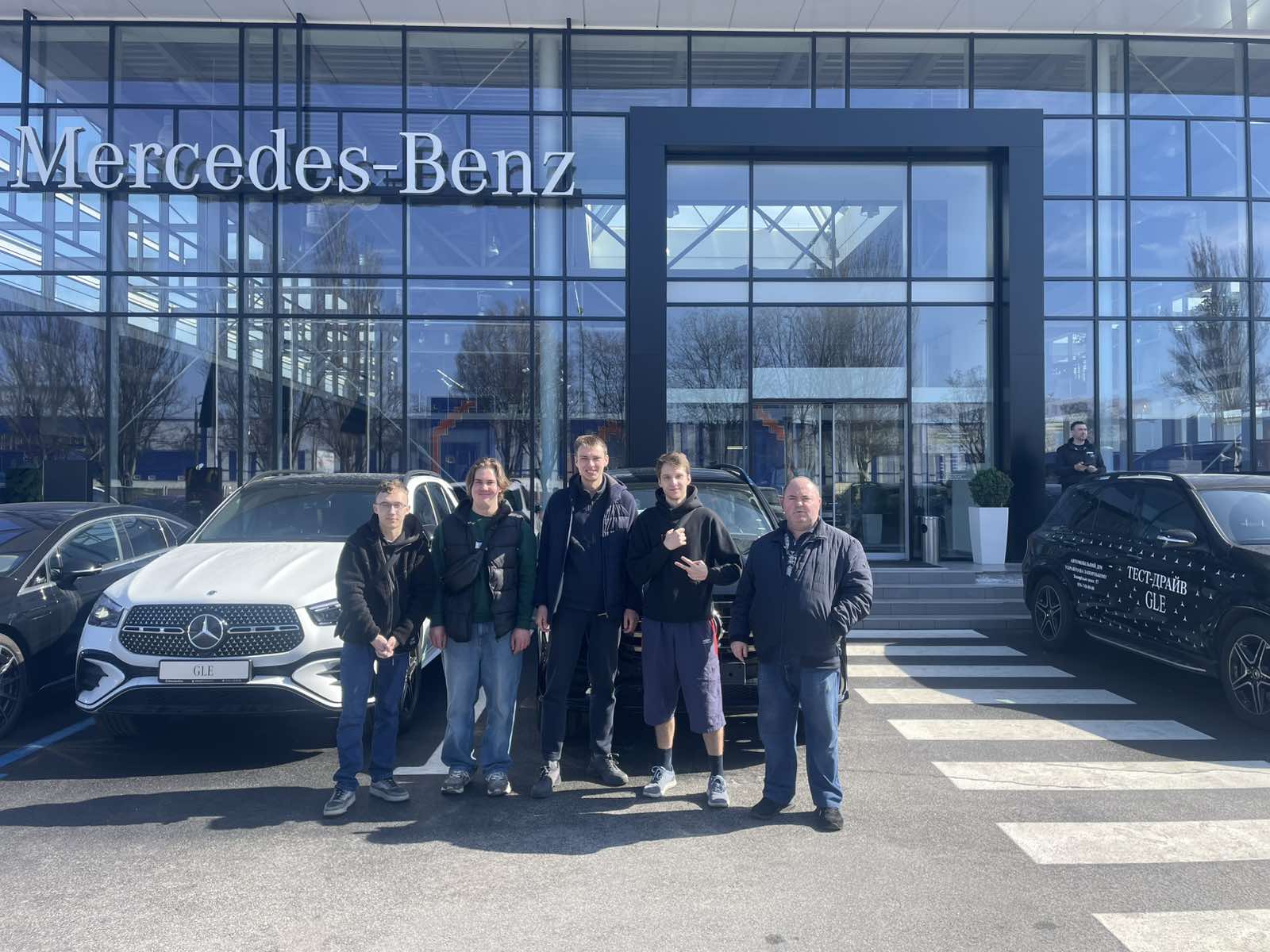 Екскурсія компанію 'Mercedes-Benz Дніпро-Авто'